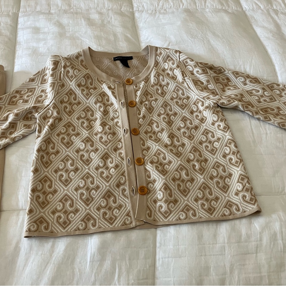 Beige Patterned Cardigan with Wooden Buttons